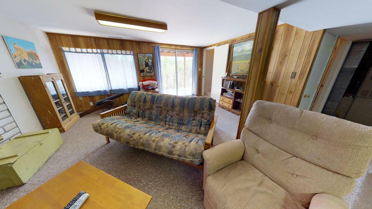 Hideout Ft Abajo 2 Bedroom Cabin, Stunning Views, Secluded! モンティセロ エクステリア 写真