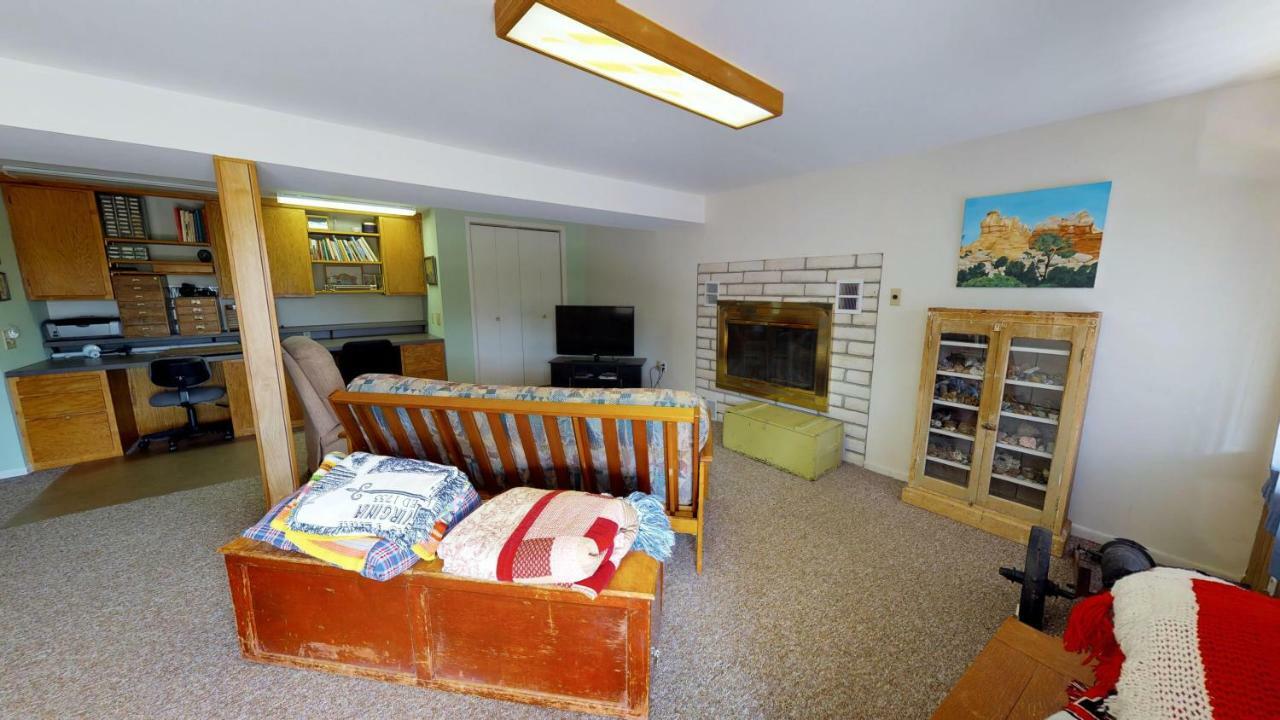 Hideout Ft Abajo 2 Bedroom Cabin, Stunning Views, Secluded! モンティセロ エクステリア 写真